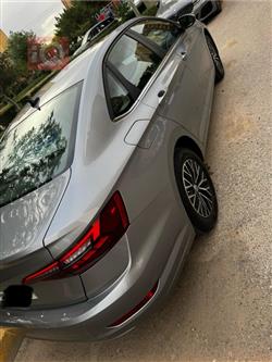 ڤۆڵکسواگن جێتا